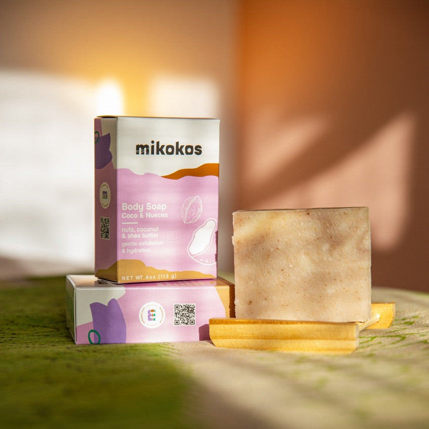 Coco y Nueces: Jabón en Barra Exfoliación Suave e Hidratación