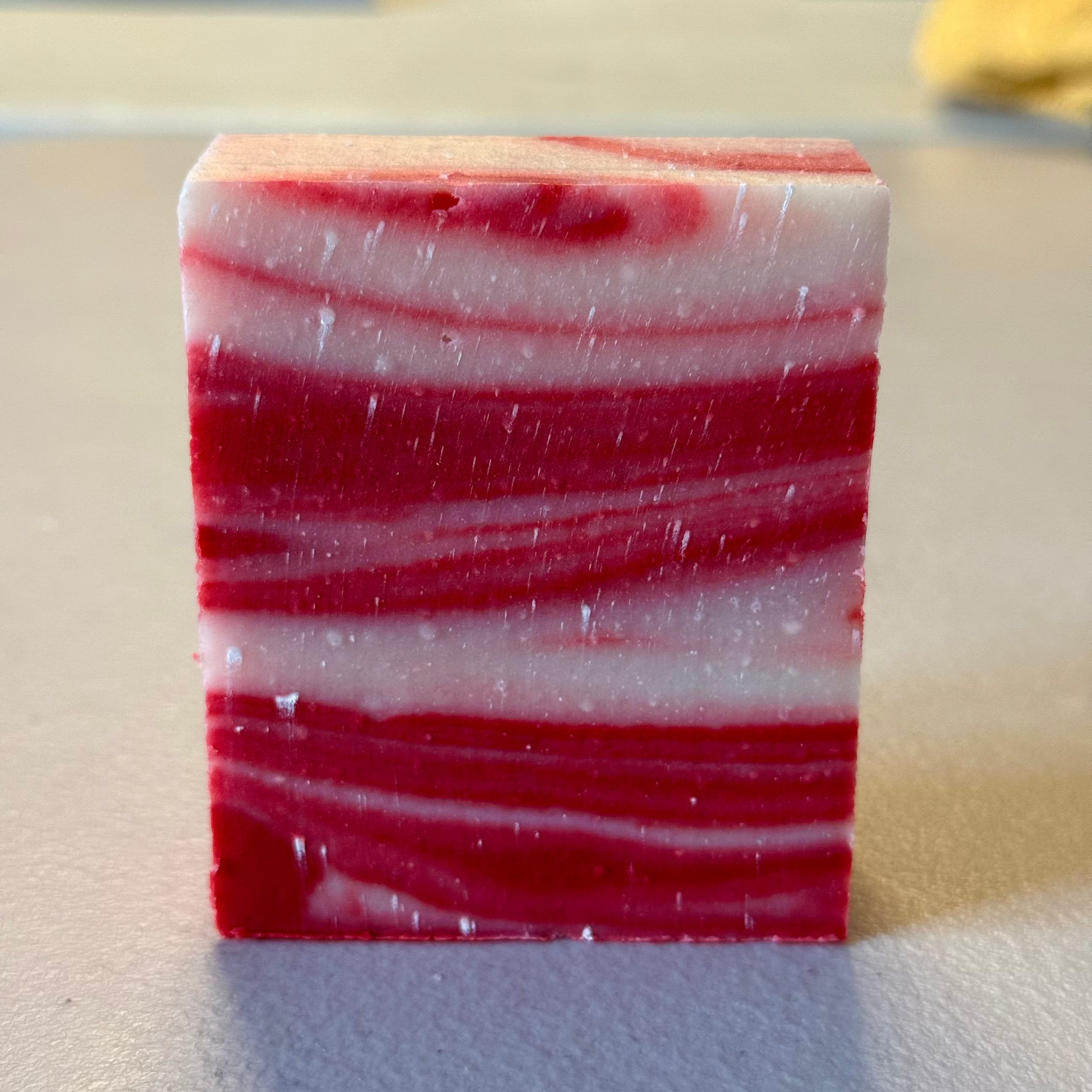 El Refrescón: Revitalizing Bar Soap with Mint and Peppermint