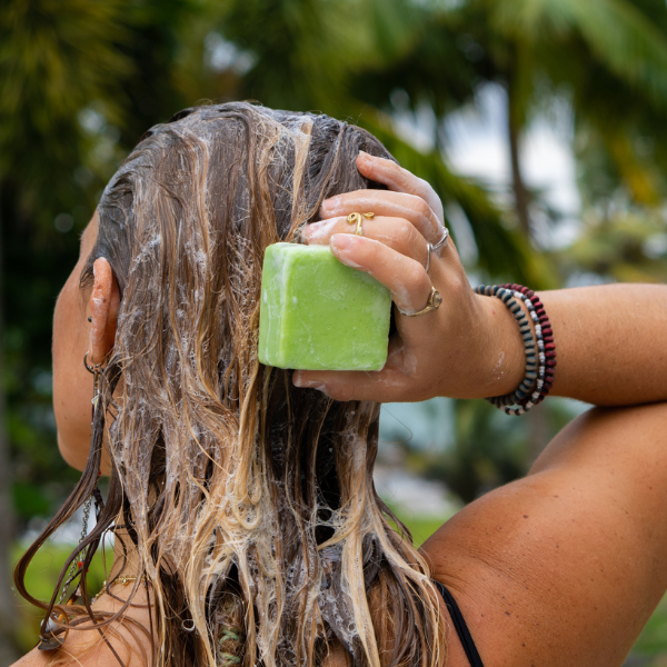Sr. Romero: Rosemary Strength & Shine Shampoo Bar